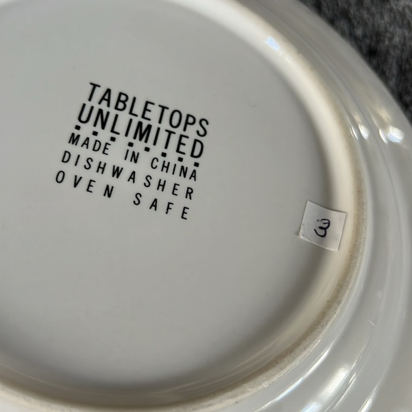 TABLETOPS UNLIMITED HOLLY BERRY PLATE - SALAD, DESERTS OR APPETIZERS - Picture 10 of 10